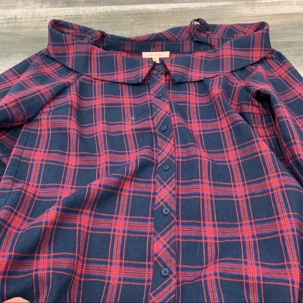 Skies Are Blue Navy & Red Plaid Off-Shoulder Button Down Top Size XS - Picture 9 of 10